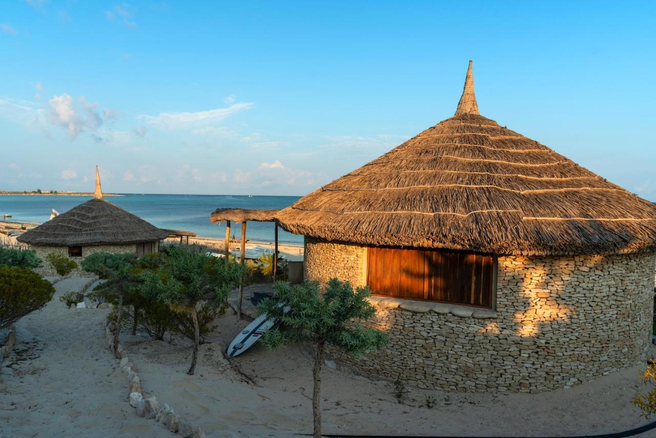 Madagascar Surf Resort Toliara Exterior photo